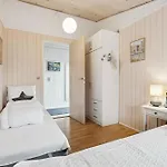 Holiday home Lovely Bright Near