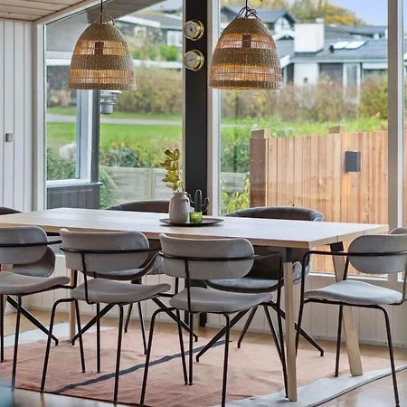 Lovely Bright Near Karrebæksminde