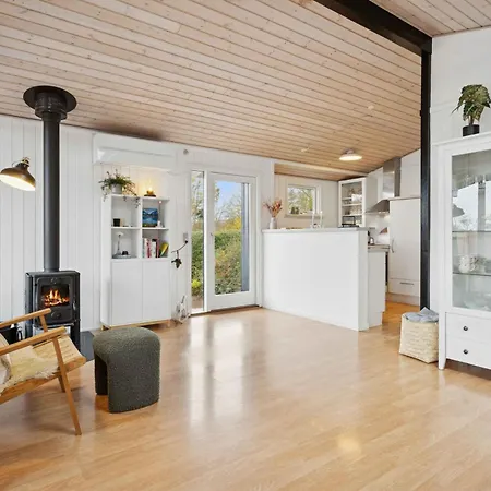 بيت للعطل Lovely Bright Near *